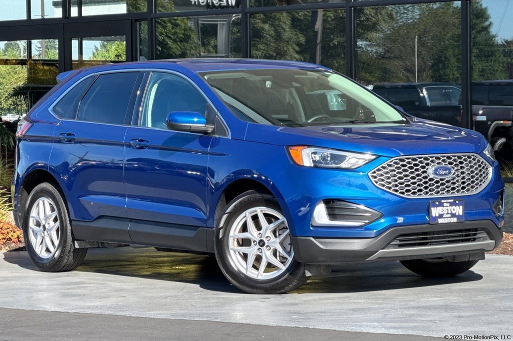 2024 Ford Edge SEL — photo 1 of 13