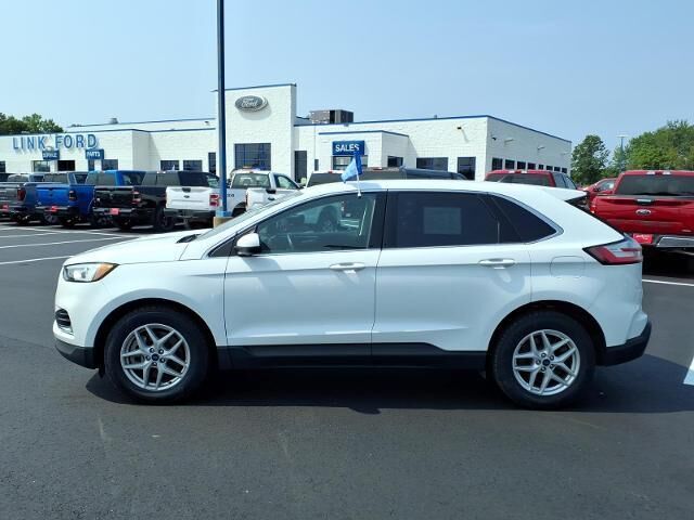 2022 Ford Edge ST-Line — photo 1 of 11