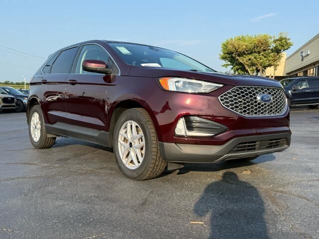 2023 Ford Edge SEL — photo 1 of 13