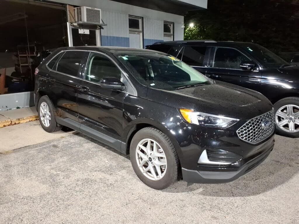 2024 Ford Edge SEL — photo 1 of 1