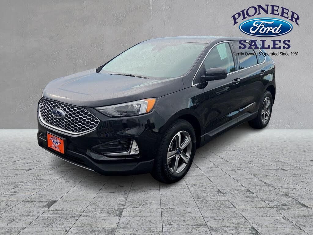 2024 Ford Edge SEL — photo 1 of 1
