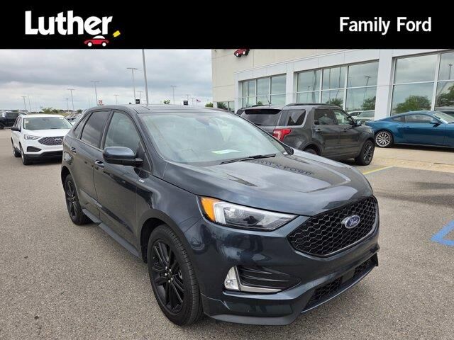 2024 Ford Edge ST-Line — photo 1 of 9