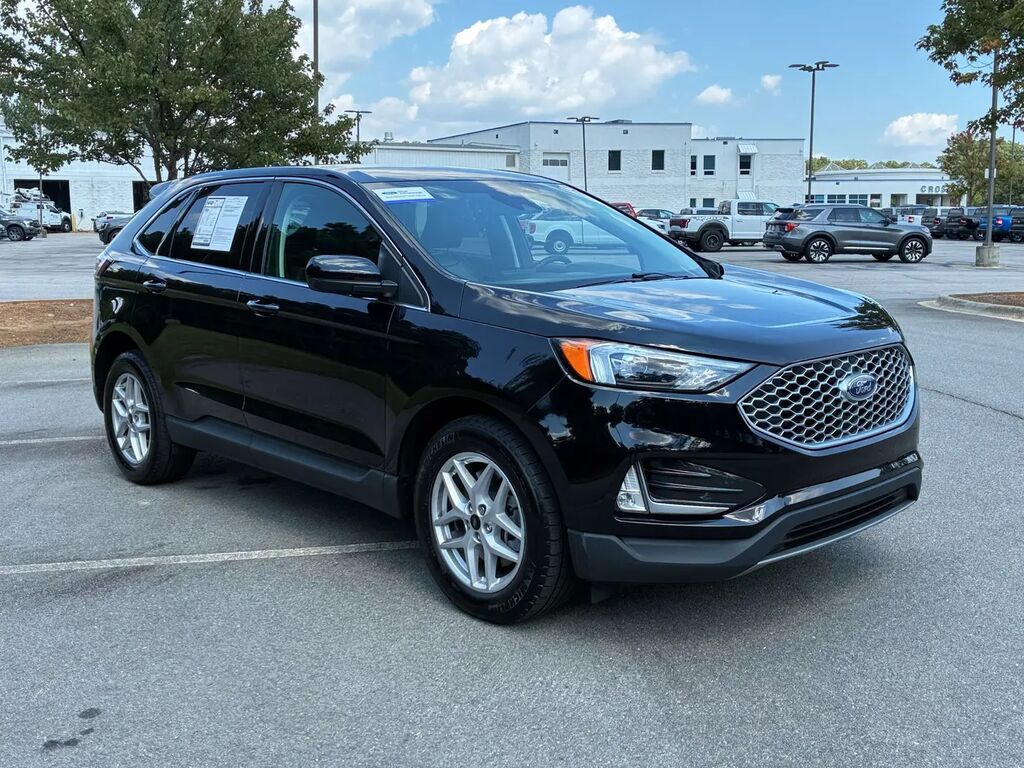 2023 Ford Edge SEL — photo 1 of 13