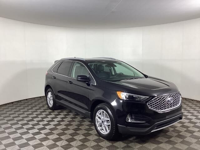 2024 Ford Edge SEL — photo 1 of 13