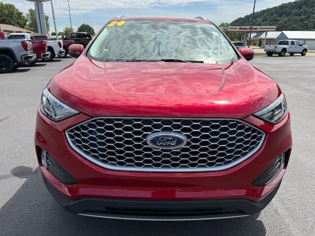 2024 Ford Edge SEL — photo 1 of 12