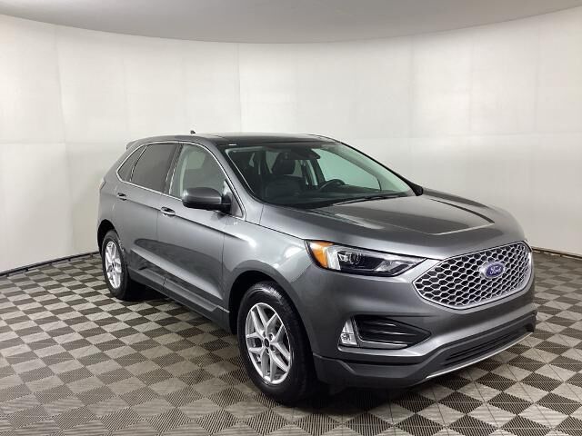 2023 Ford Edge SEL — photo 1 of 13