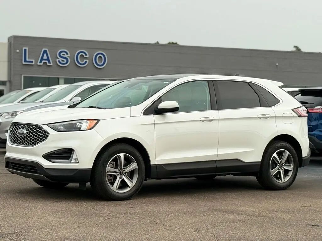 2024 Ford Edge SEL — photo 1 of 13
