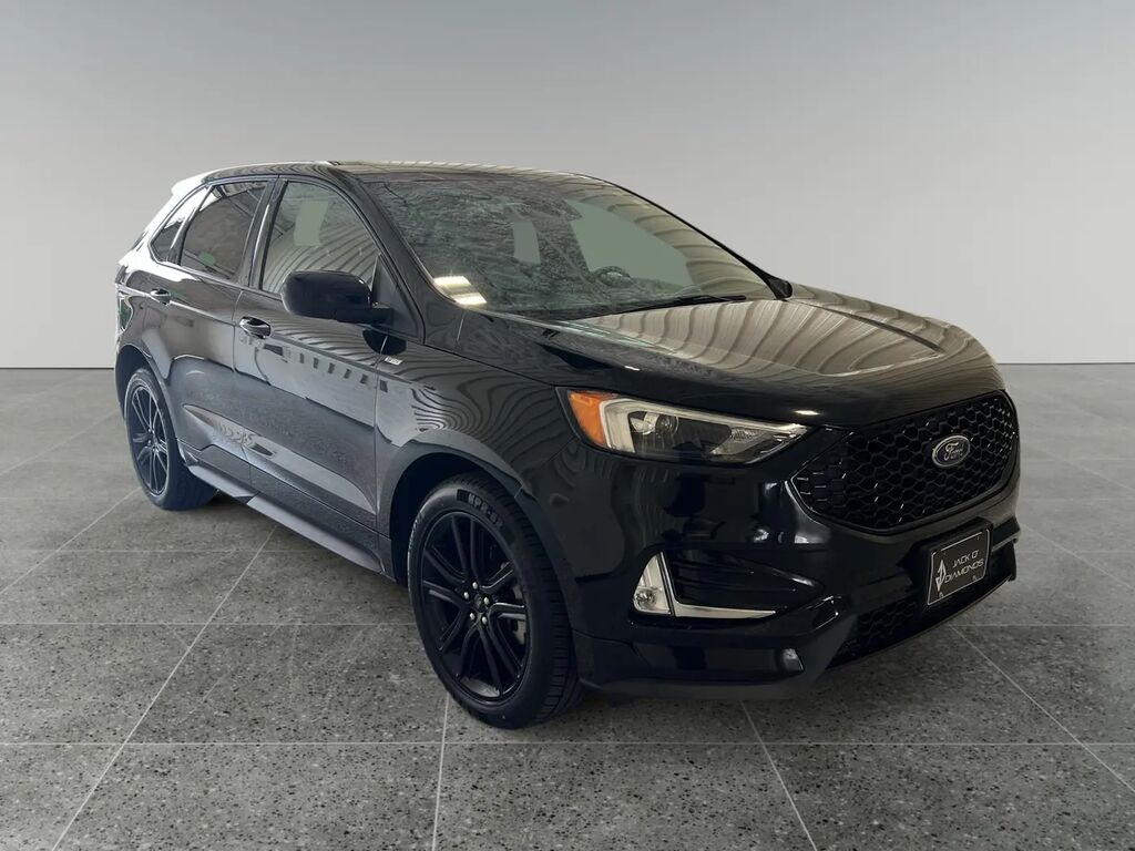2022 Ford Edge ST-Line — photo 1 of 13