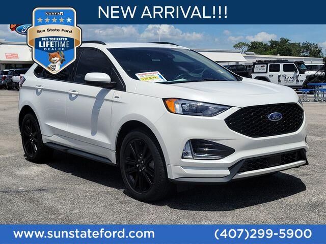 2023 Ford Edge SEL — photo 1 of 12