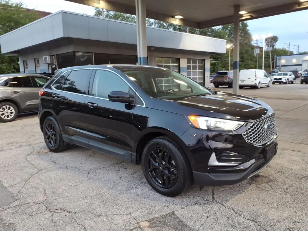 2023 Ford Edge SEL — photo 1 of 13