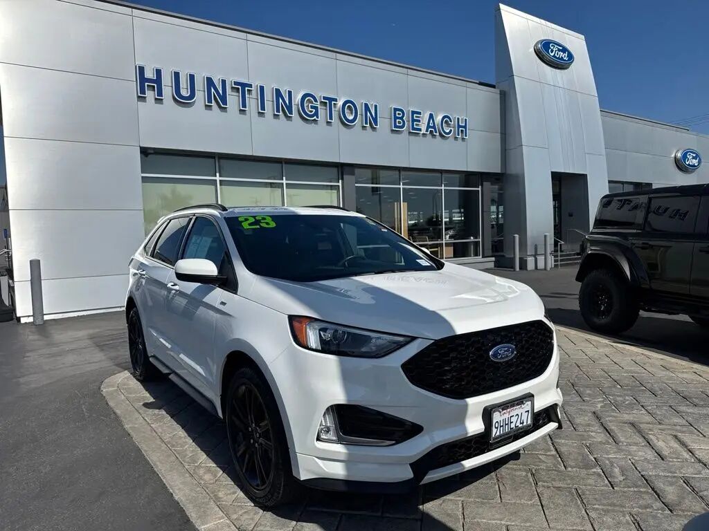 2023 Ford Edge ST-Line — photo 1 of 13