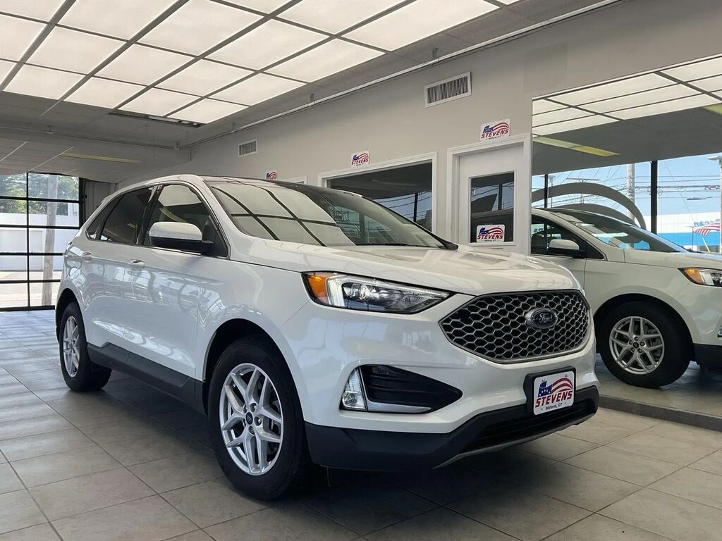 2023 Ford Edge SEL — photo 1 of 26