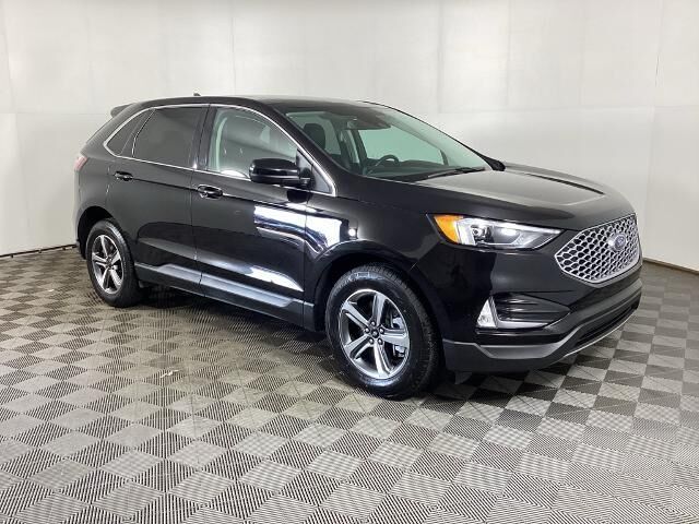 2023 Ford Edge SEL — photo 1 of 13