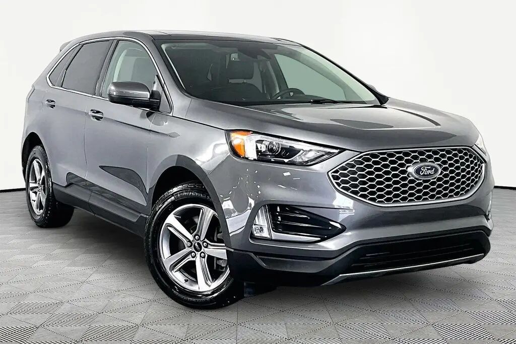 2024 Ford Edge SEL — photo 1 of 7