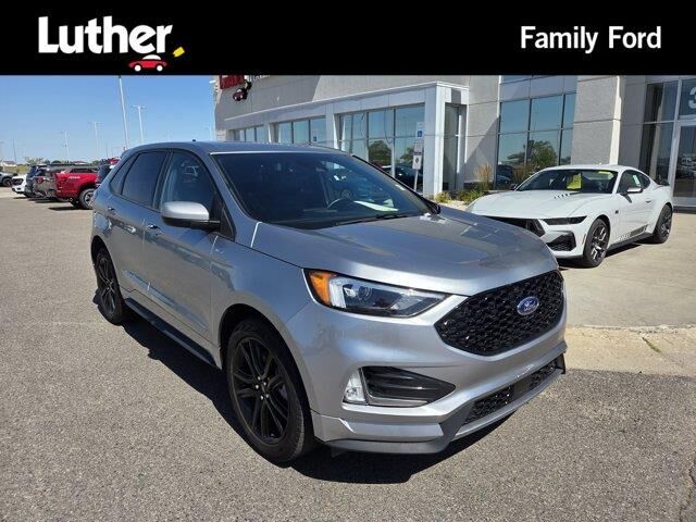 2024 Ford Edge ST-Line — photo 1 of 6
