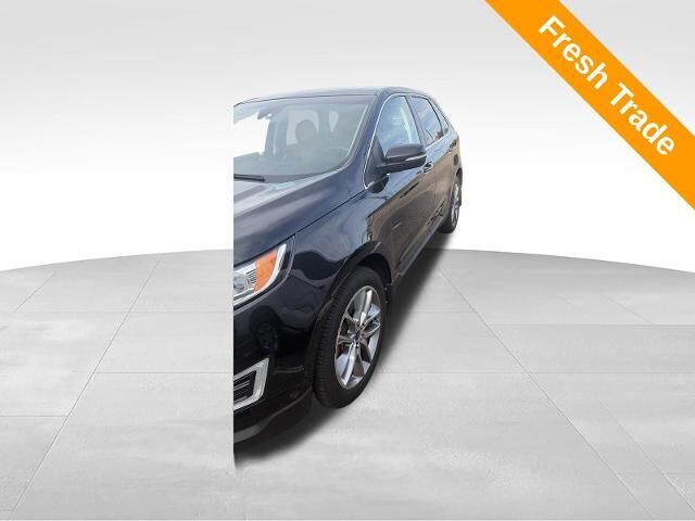 2015 Ford Edge Titanium — photo 1 of 3