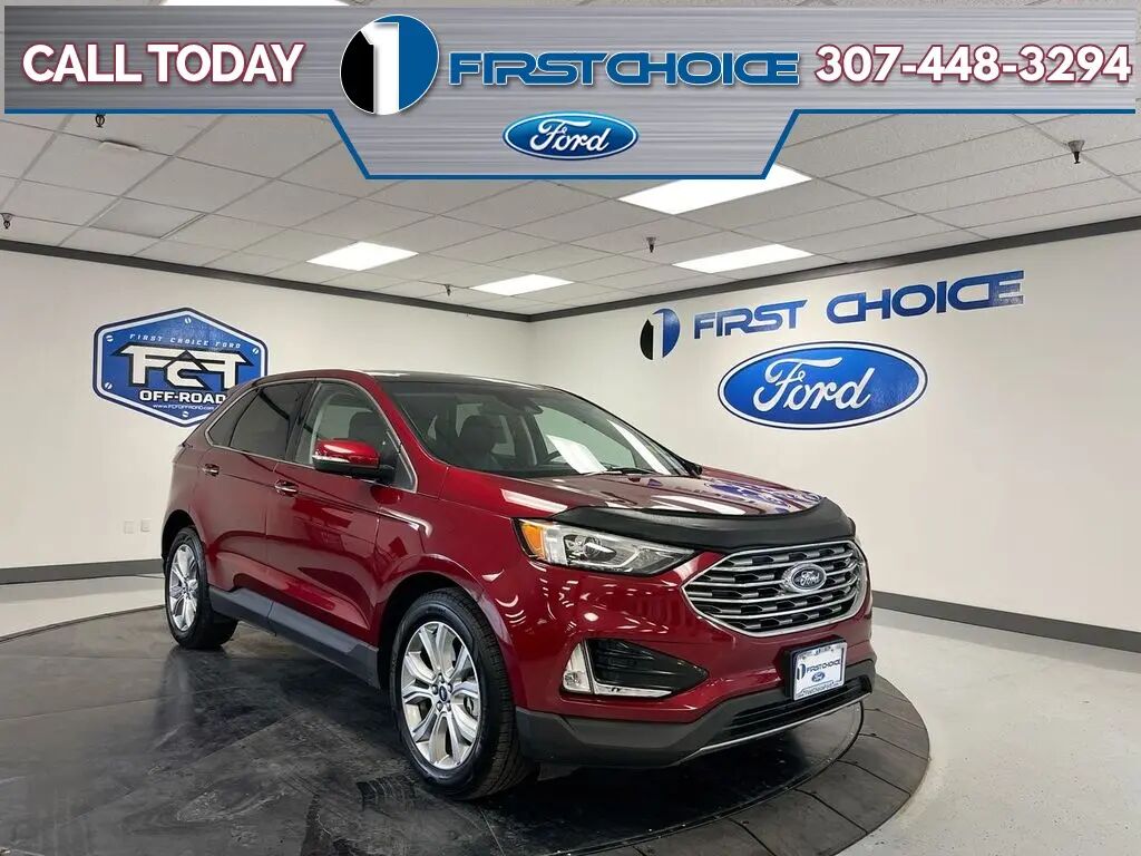 2019 Ford Edge Titanium — photo 1 of 13