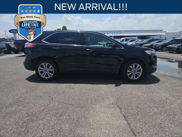 2024 Ford Edge Titanium — photo 1 of 13