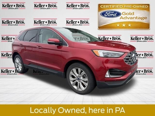 2022 Ford Edge Titanium