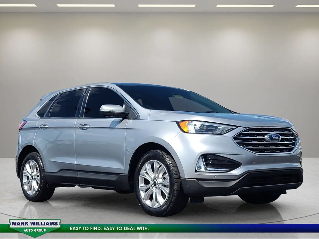 2023 Ford Edge Titanium — photo 1 of 13