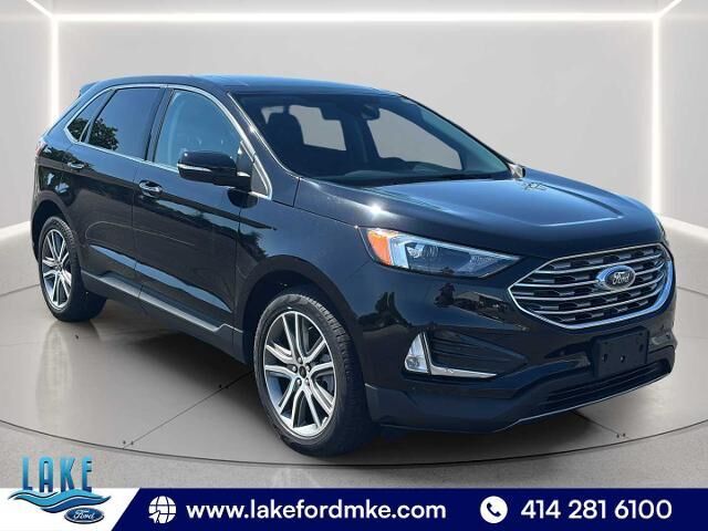 2023 Ford Edge Titanium