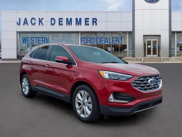 2023 Ford Edge Titanium