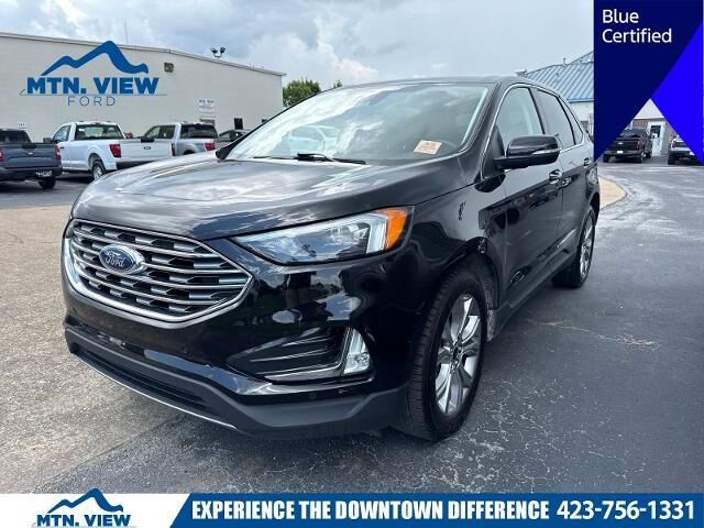 2023 Ford Edge Titanium