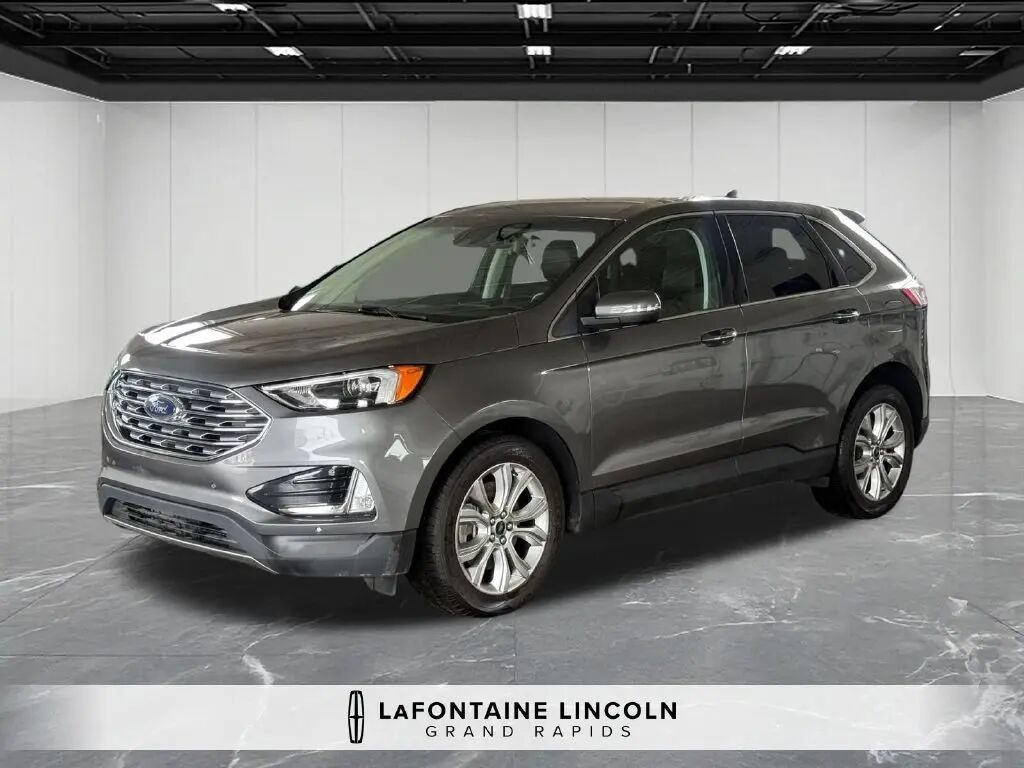2023 Ford Edge Titanium — photo 1 of 13