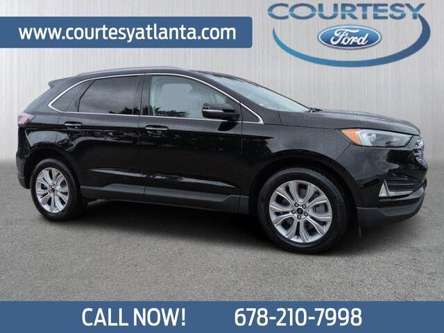 2024 Ford Edge Titanium