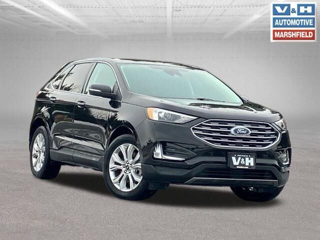 2024 Ford Edge Titanium — photo 1 of 13