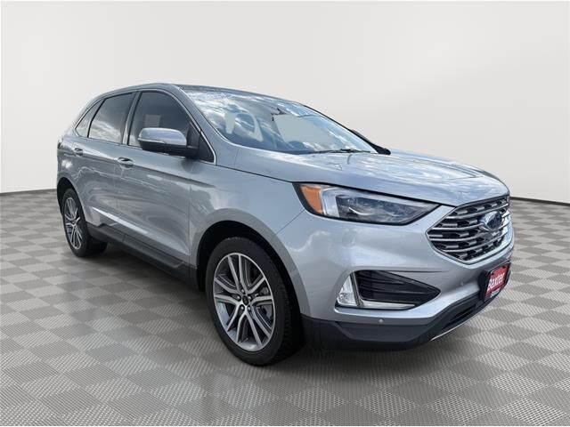 2024 Ford Edge Titanium — photo 1 of 13