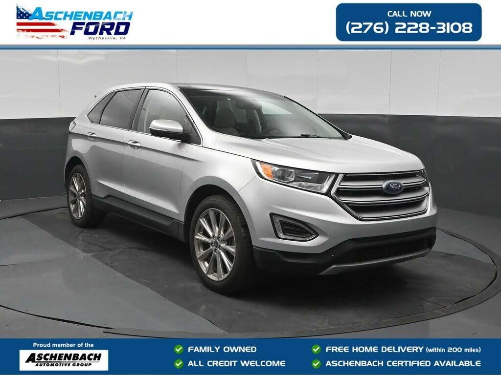 2017 Ford Edge Titanium — photo 1 of 2
