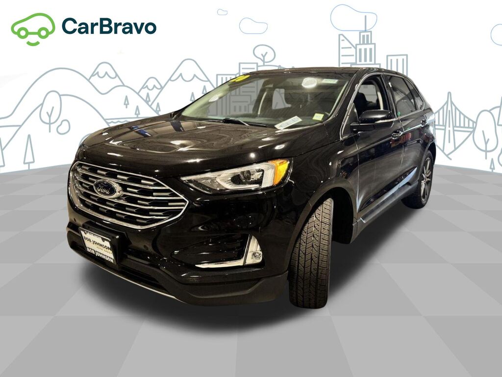 2020 Ford Edge Titanium — photo 1 of 6