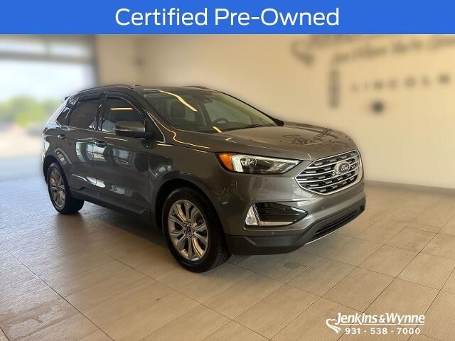 2022 Ford Edge Titanium