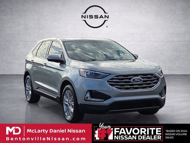 2023 Ford Edge Titanium — photo 1 of 13