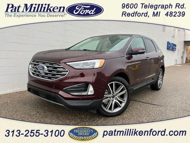 2024 Ford Edge Titanium