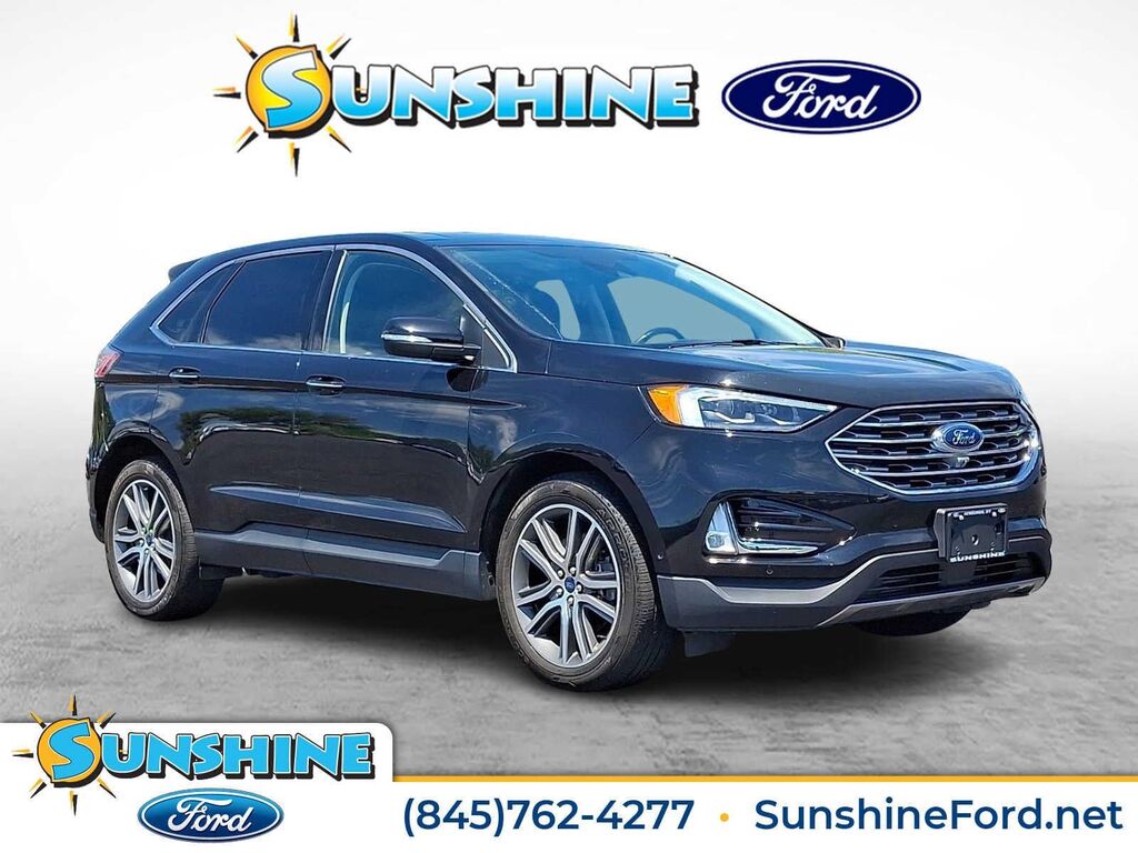 2020 Ford Edge Titanium — photo 1 of 13
