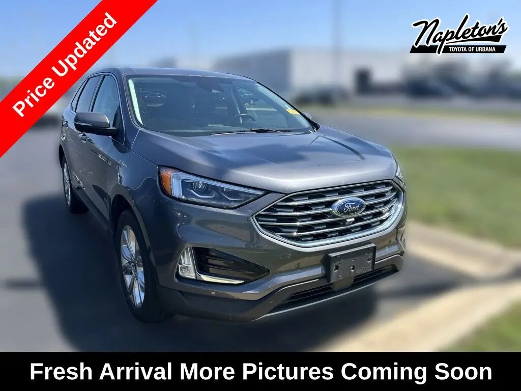2022 Ford Edge Titanium — photo 1 of 9