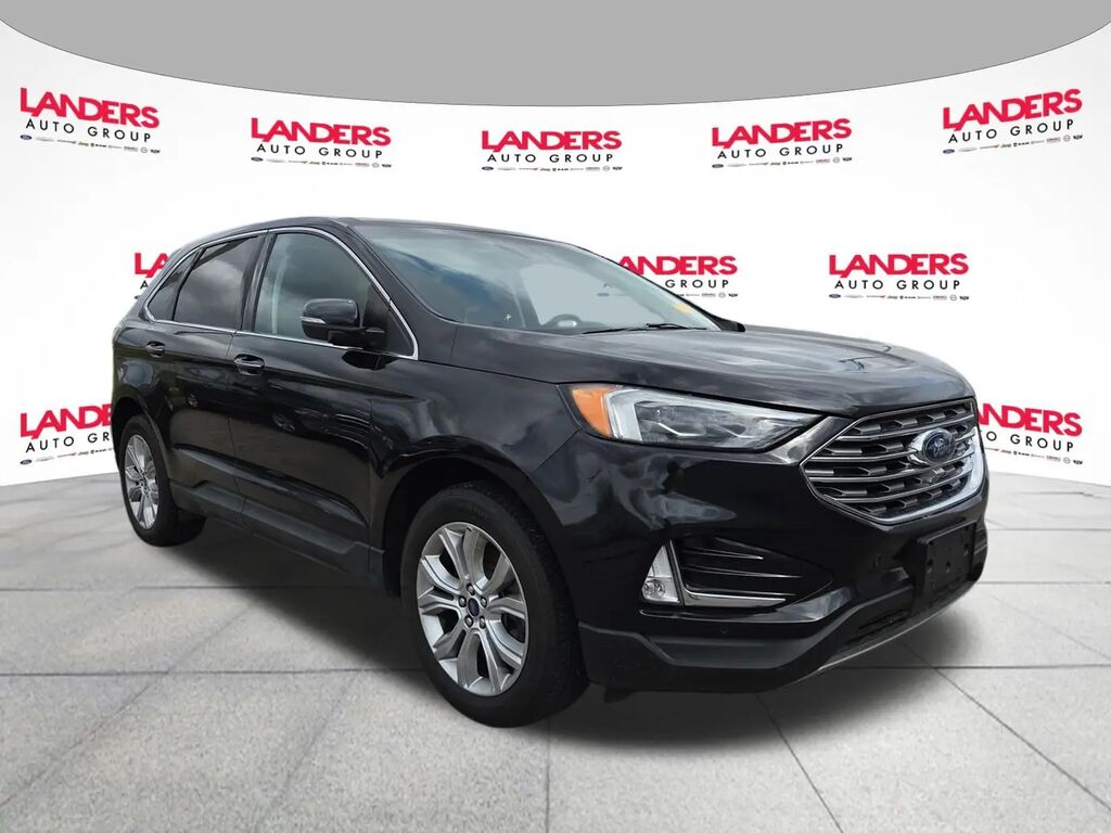 2022 Ford Edge Titanium — photo 1 of 13