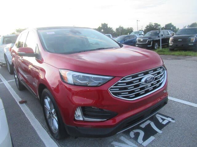 2022 Ford Edge Titanium