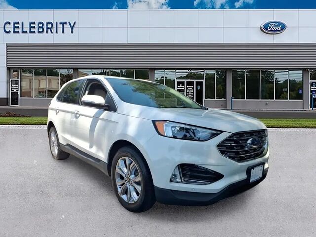 2023 Ford Edge Titanium