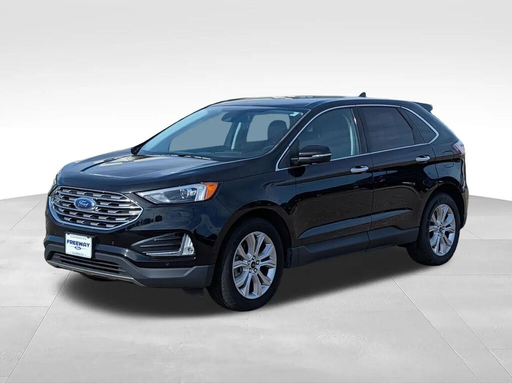 2023 Ford Edge Titanium — photo 1 of 13