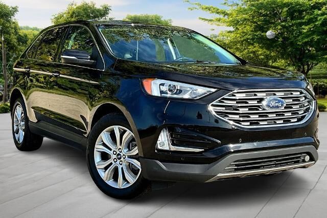 2021 Ford Edge Titanium