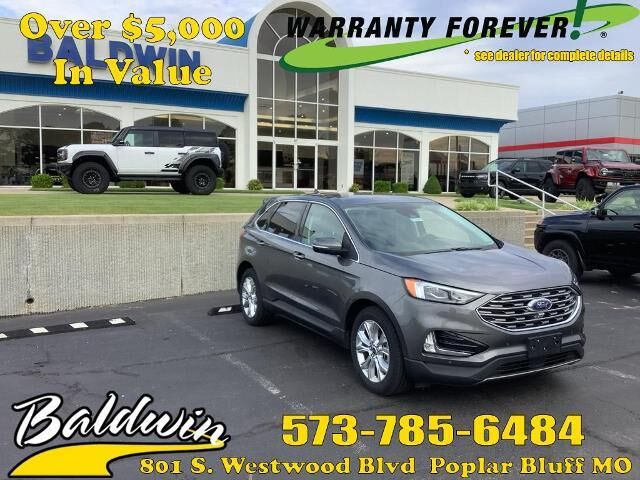 2022 Ford Edge Titanium