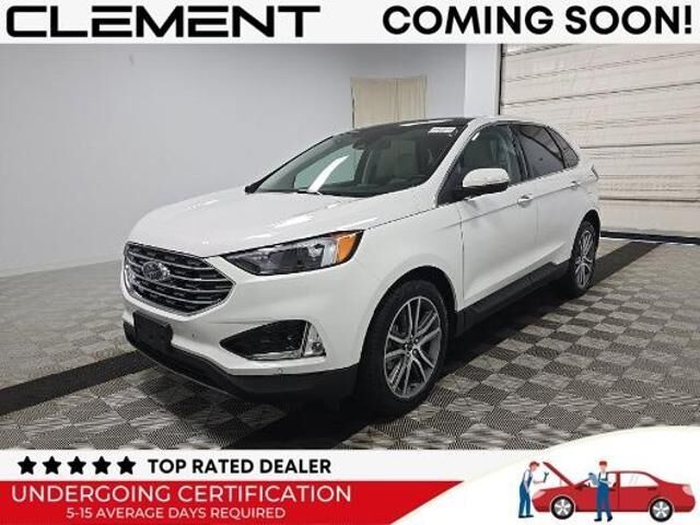 2022 Ford Edge Titanium