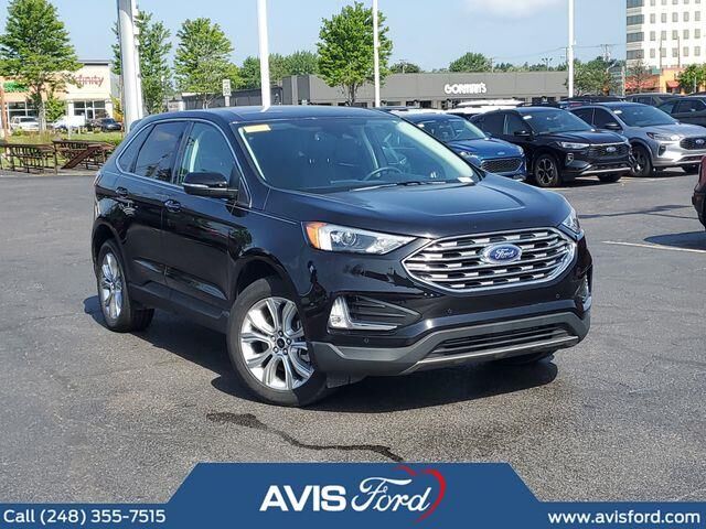 2023 Ford Edge Titanium