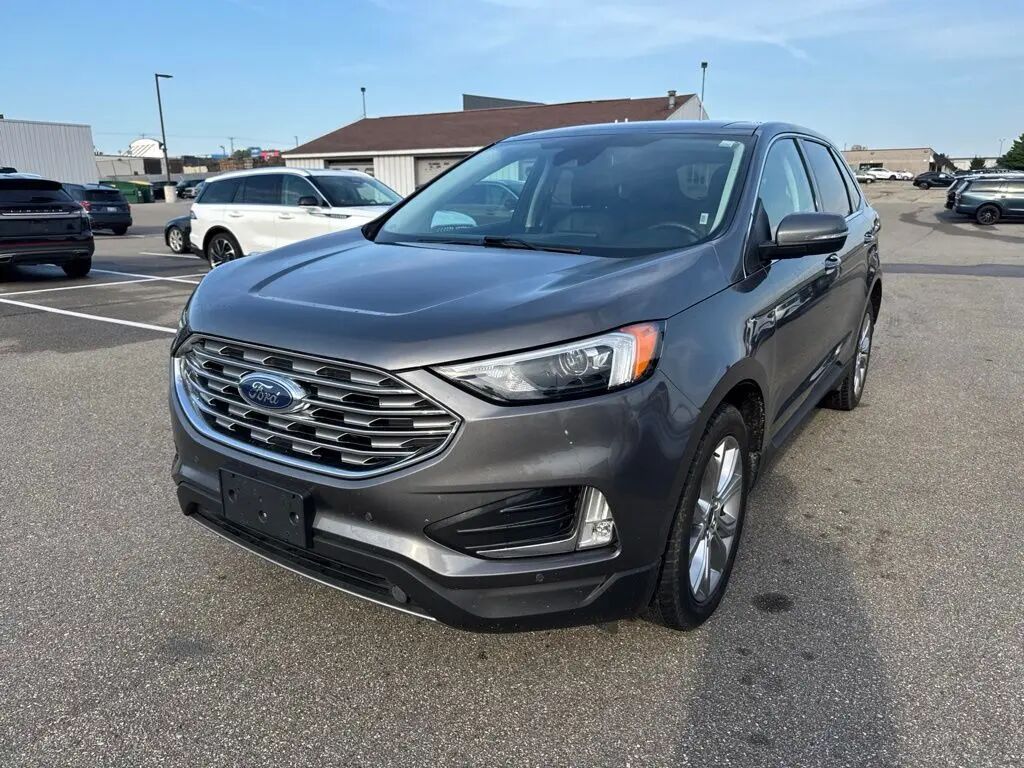 2023 Ford Edge Titanium — photo 1 of 13