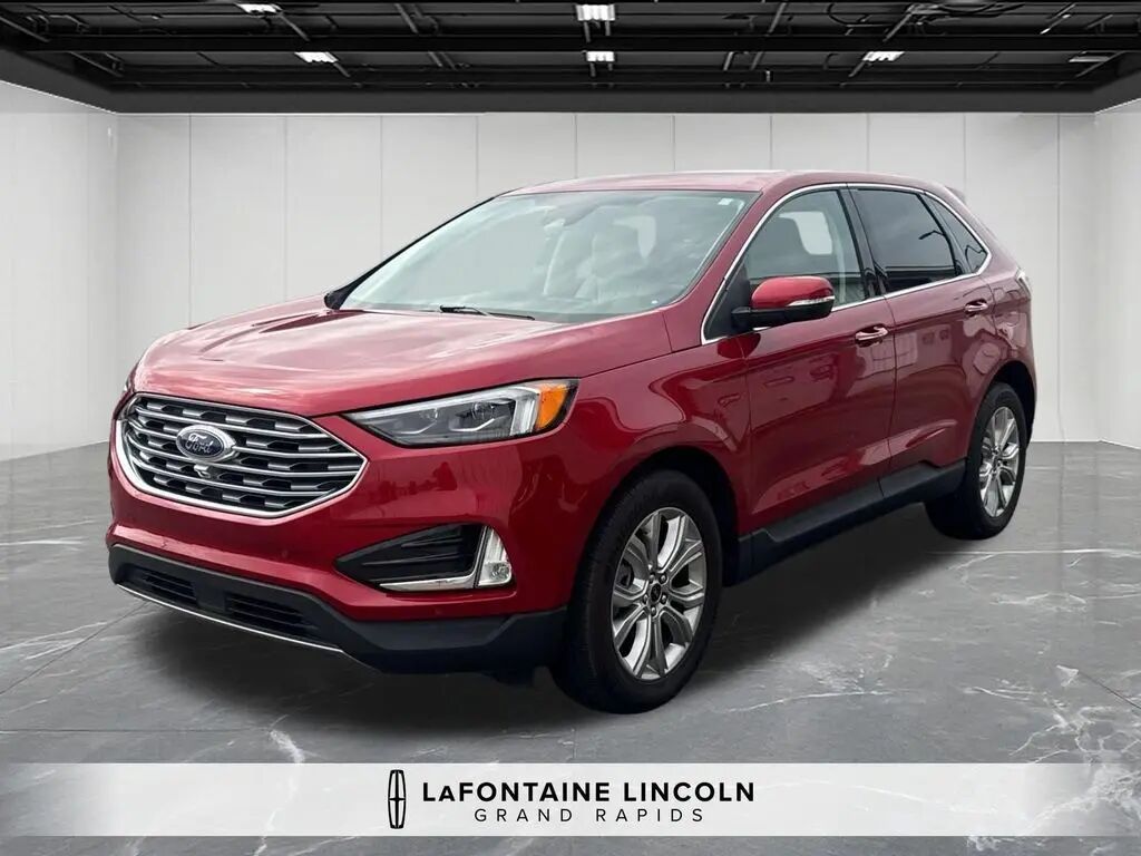 2023 Ford Edge Titanium — photo 1 of 13