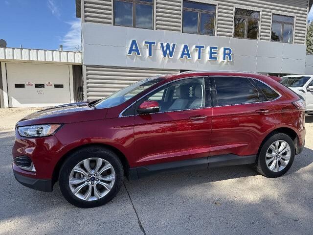 2020 Ford Edge Titanium