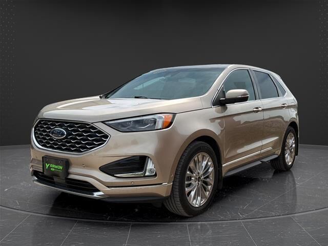 2020 Ford Edge Titanium